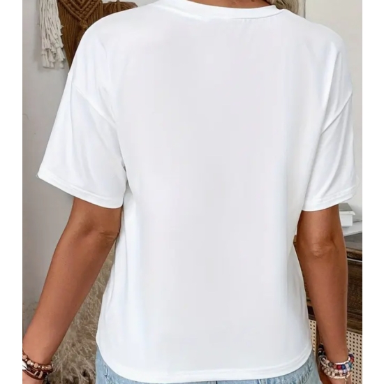 bialy t-shirt z kwiatem